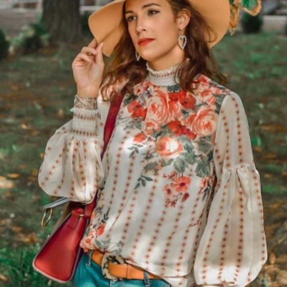 Boho Floral print Polka Dot Frill Neck Blouse - Picture 4 of 7